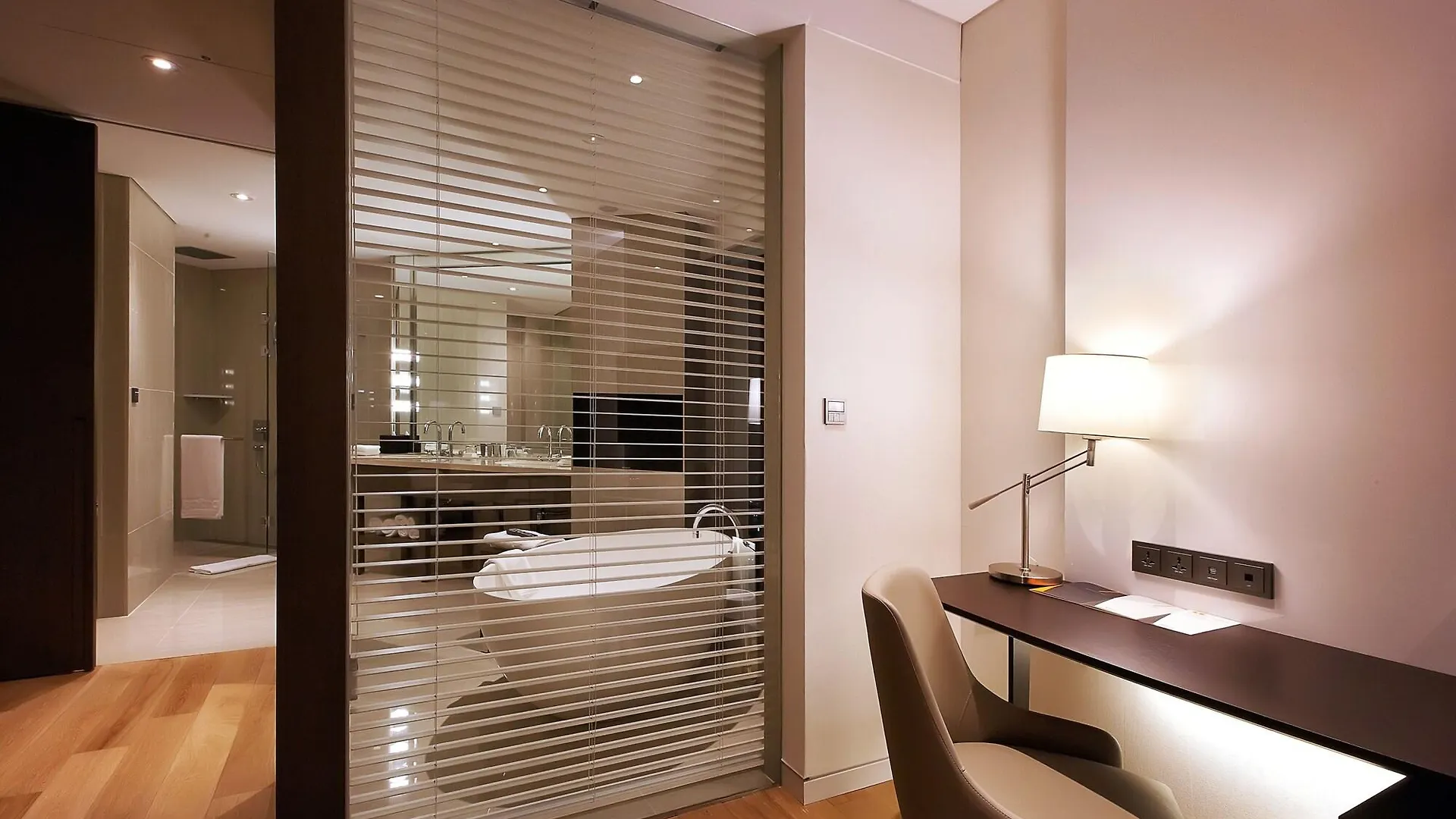Hotel Entra Gangnam Seul